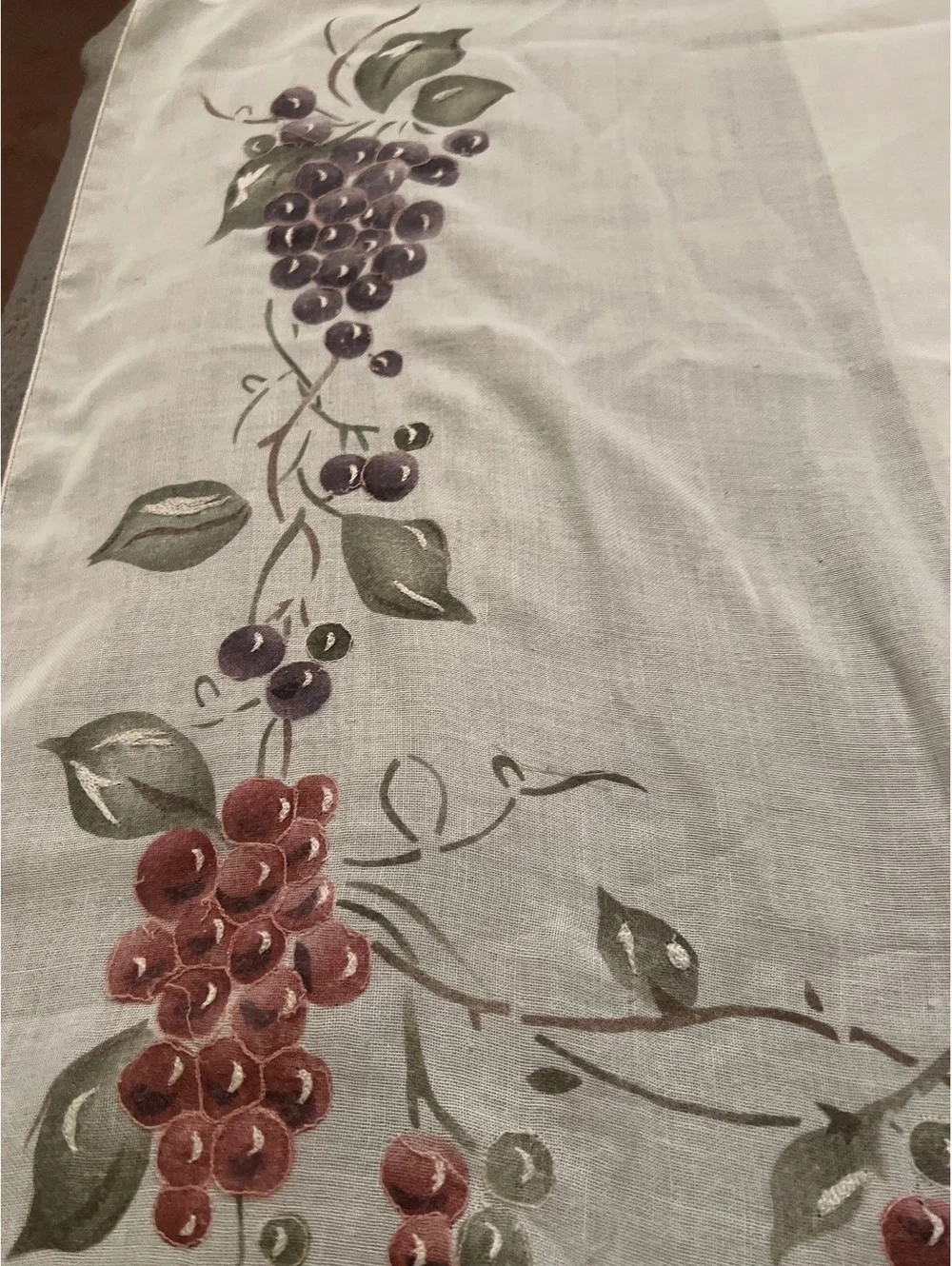 Lot of 2 vintage linen Grape Vine curtains